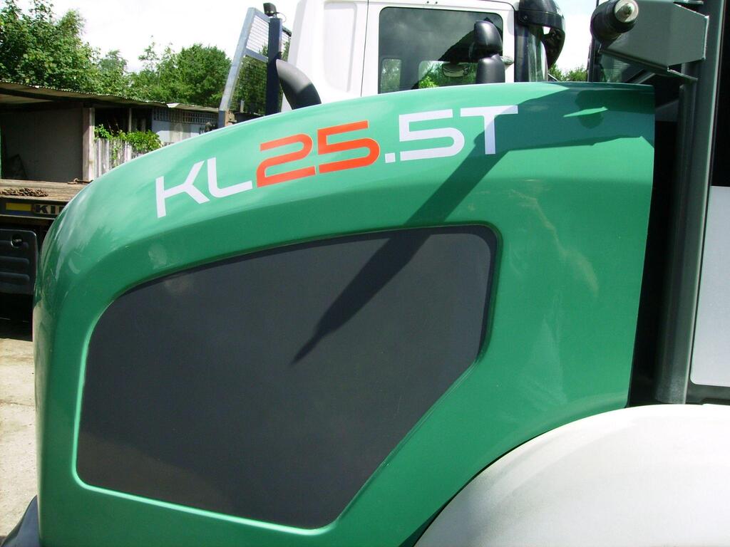 2589a58ecd7b44d6b7c50b9d54164508