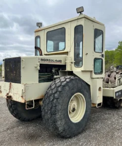 1981 Ingersoll-Rand SPF-56 Padfoot Compactor